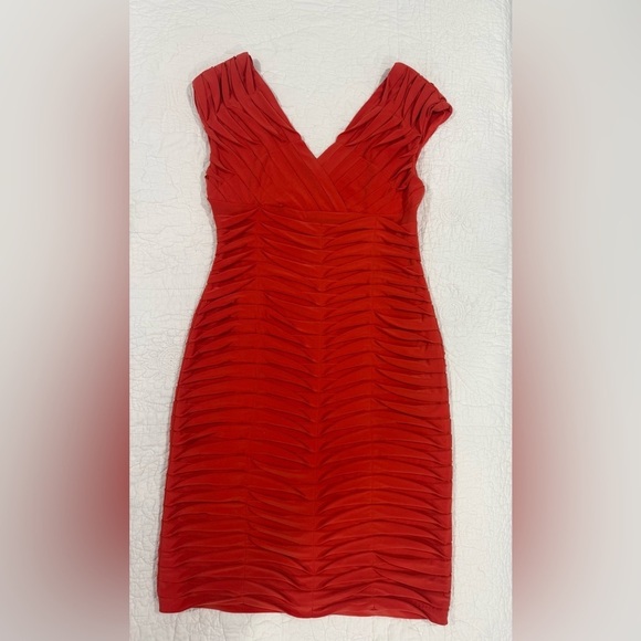 Adrianna Papell Dresses & Skirts - Adrianna Papell. Women's layered V-neck dress in size 6 Red